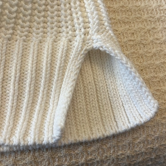 Loft 100% cotton bright white ribbed sweater with open weave sleeves Sz Medium - Picture 8 of 9